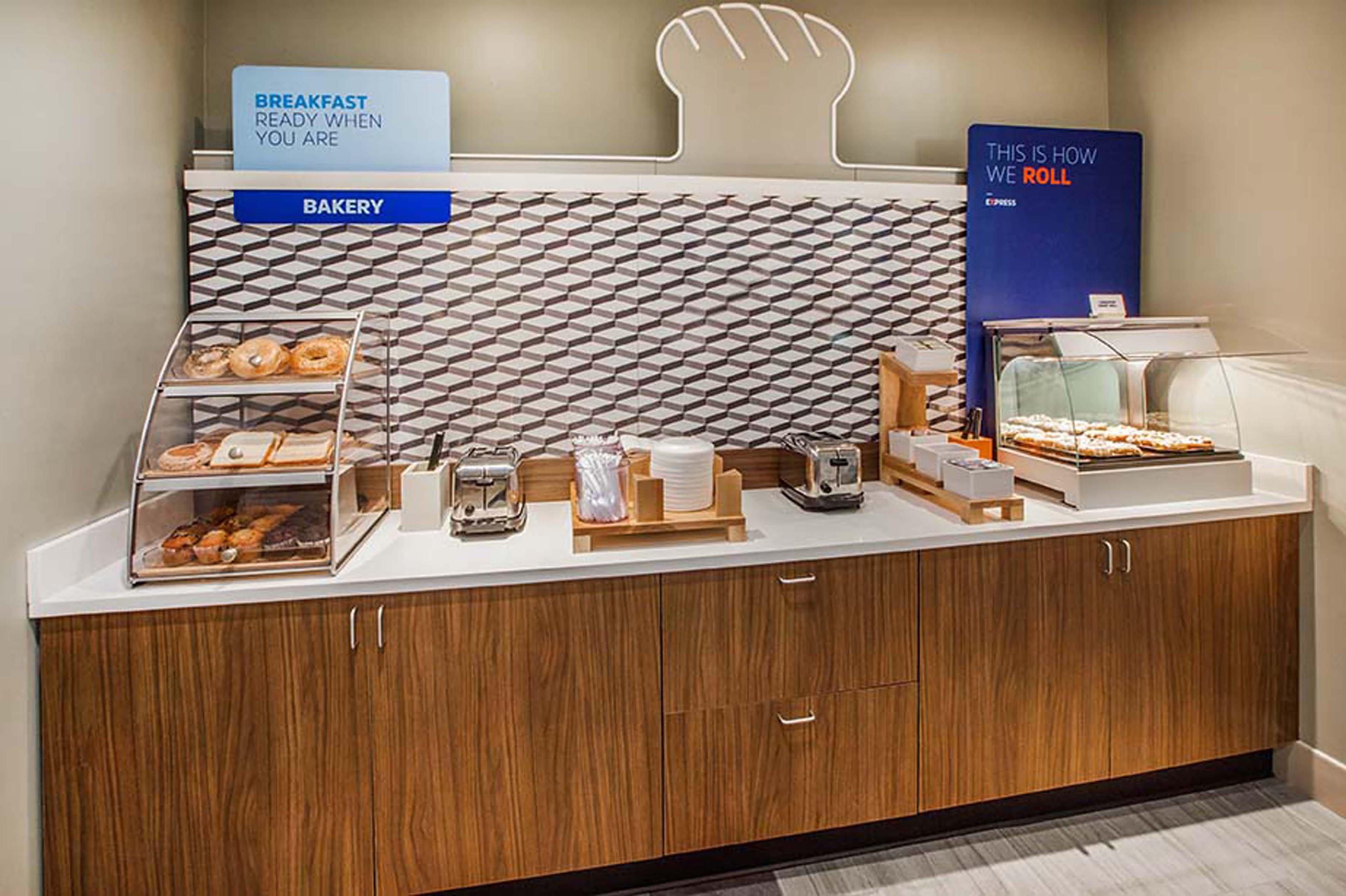 Holiday Inn Express Hotel & Suites Madison By Ihg Kültér fotó